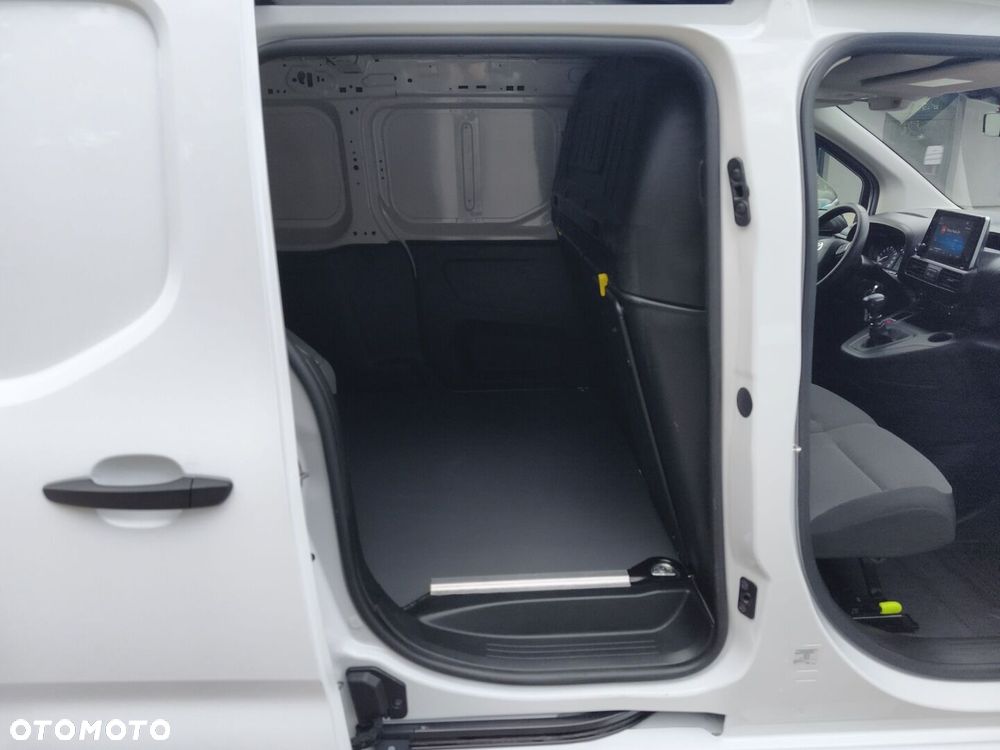 Toyota PROACE CITY - 22