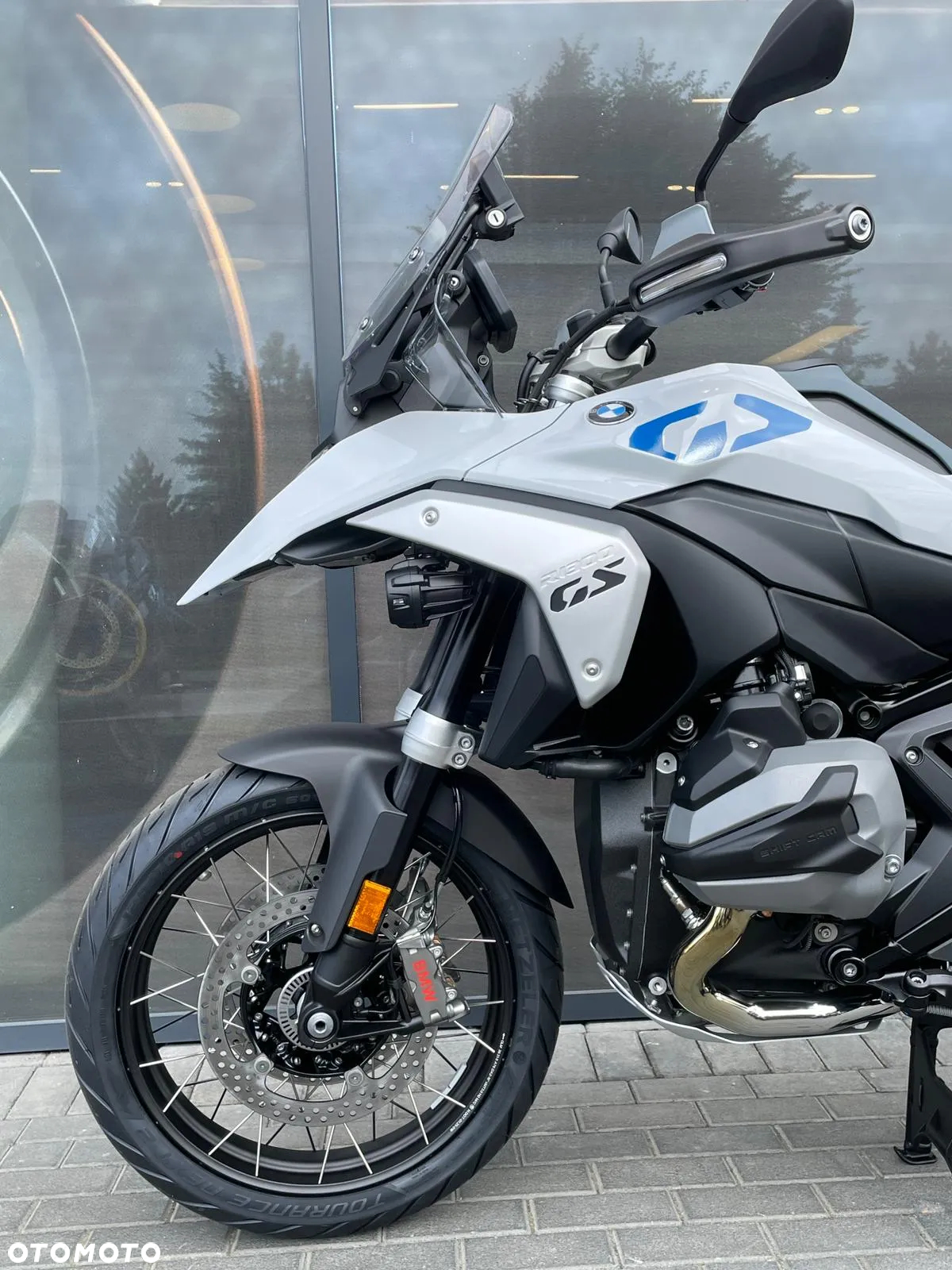 BMW R - 9