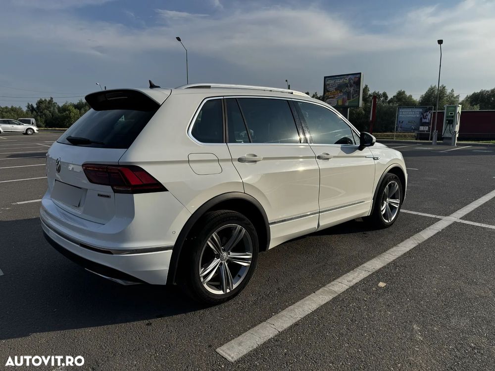 Volkswagen Tiguan - 4