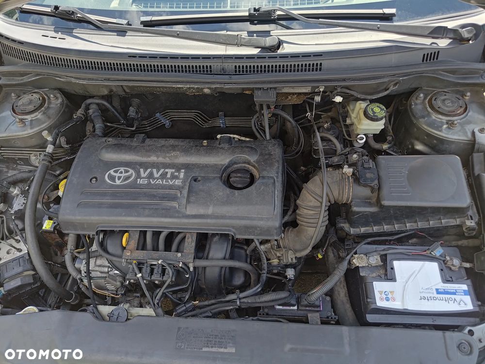 Toyota Corolla 1.4 VVT-i Terra Polaris - 8