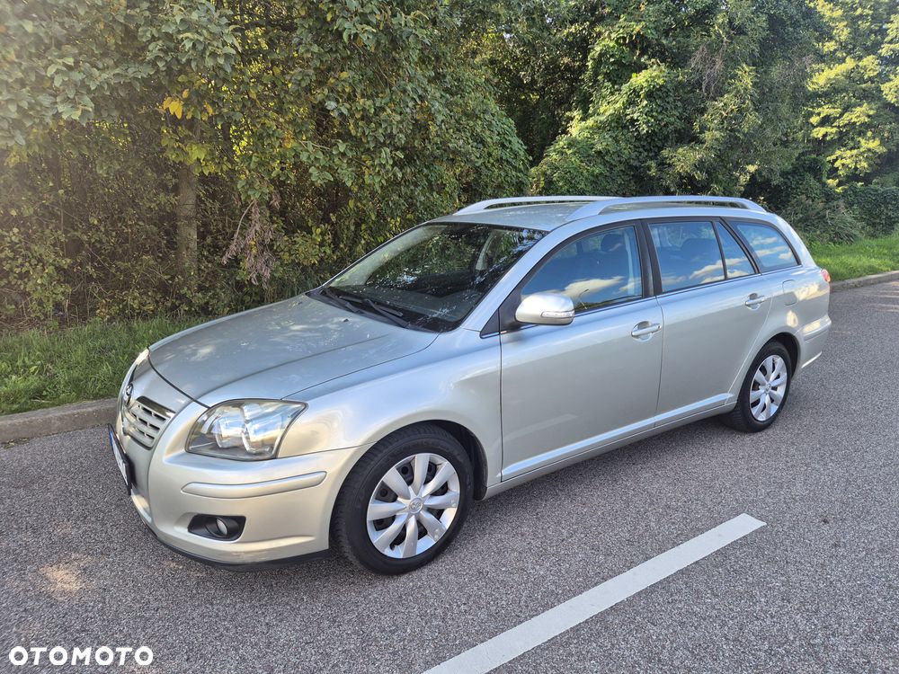 Toyota Avensis 2.0 VVT-i Sol - 3