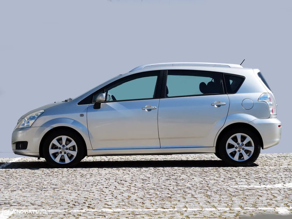 Toyota Corolla Verso 2.2 D-4D Sol - 5