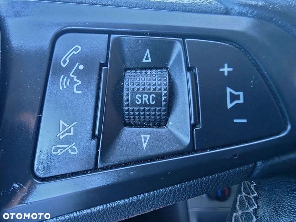 Opel Astra 1.4 Turbo Start/Stop Business - 13