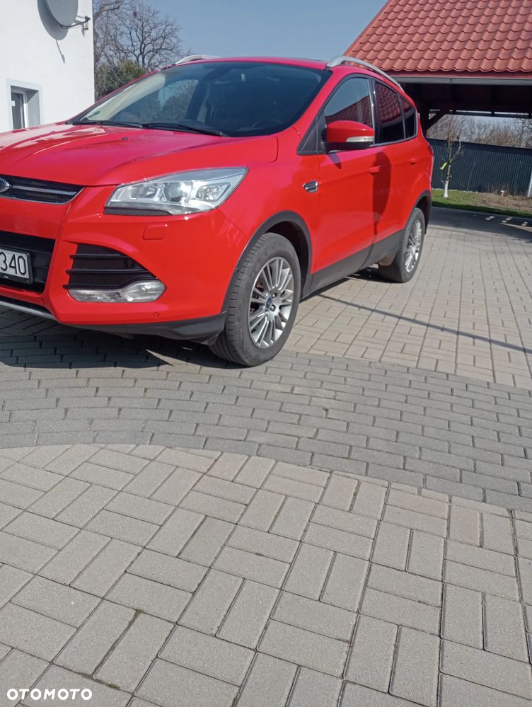 Ford Kuga - 10