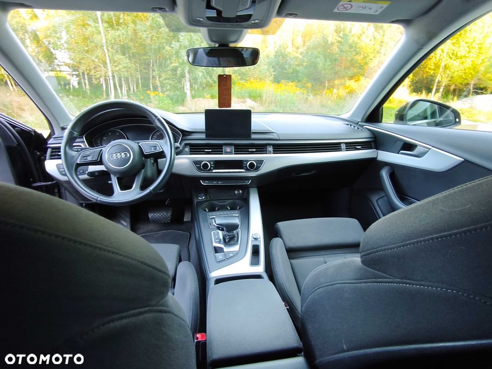 Audi A4 Avant - 10