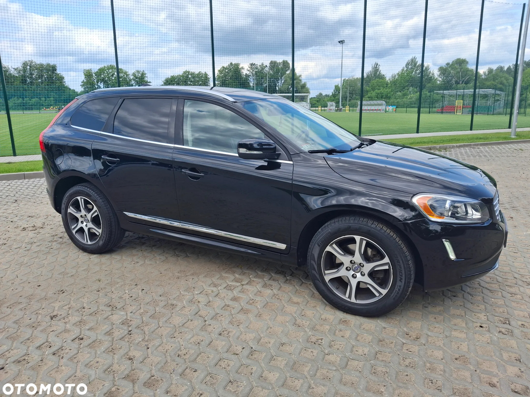 Volvo XC 60 - 4