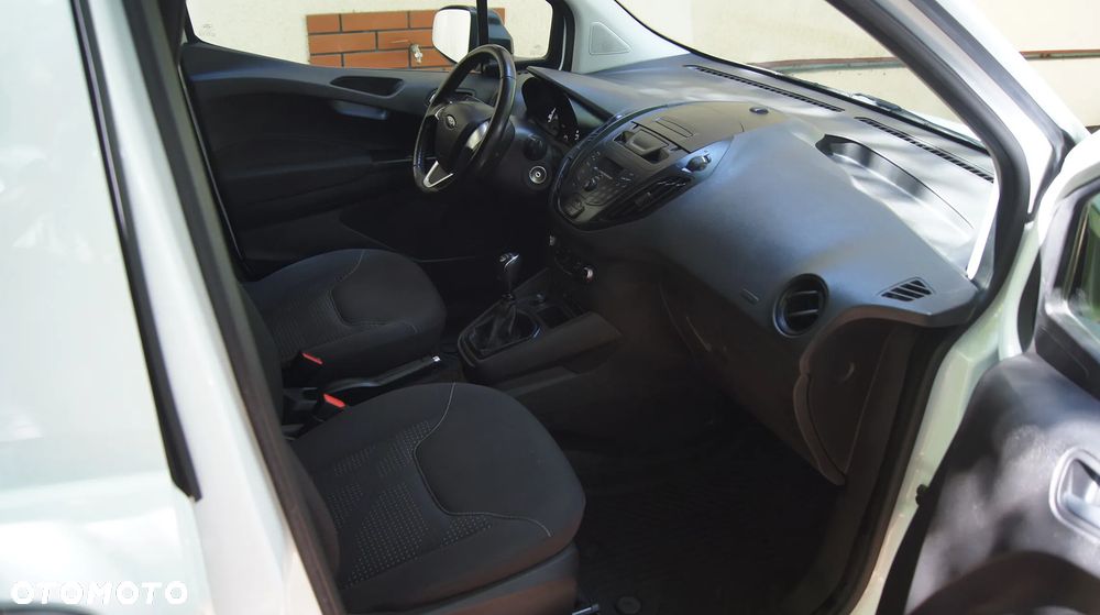 Ford TRANSIT COURIER - 13