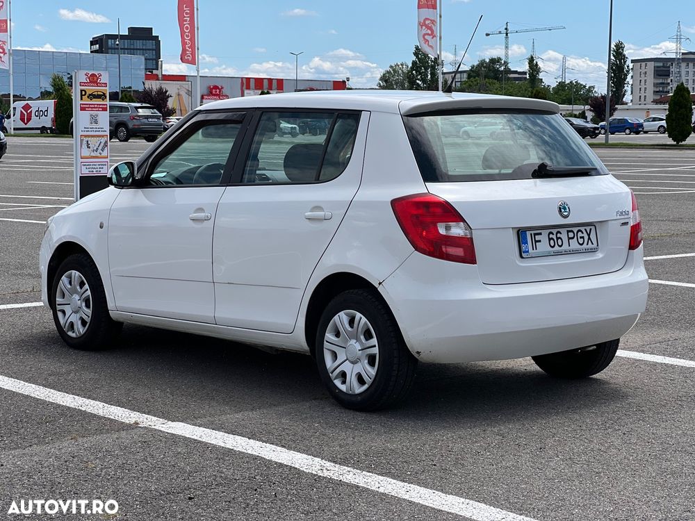 Skoda Fabia - 4