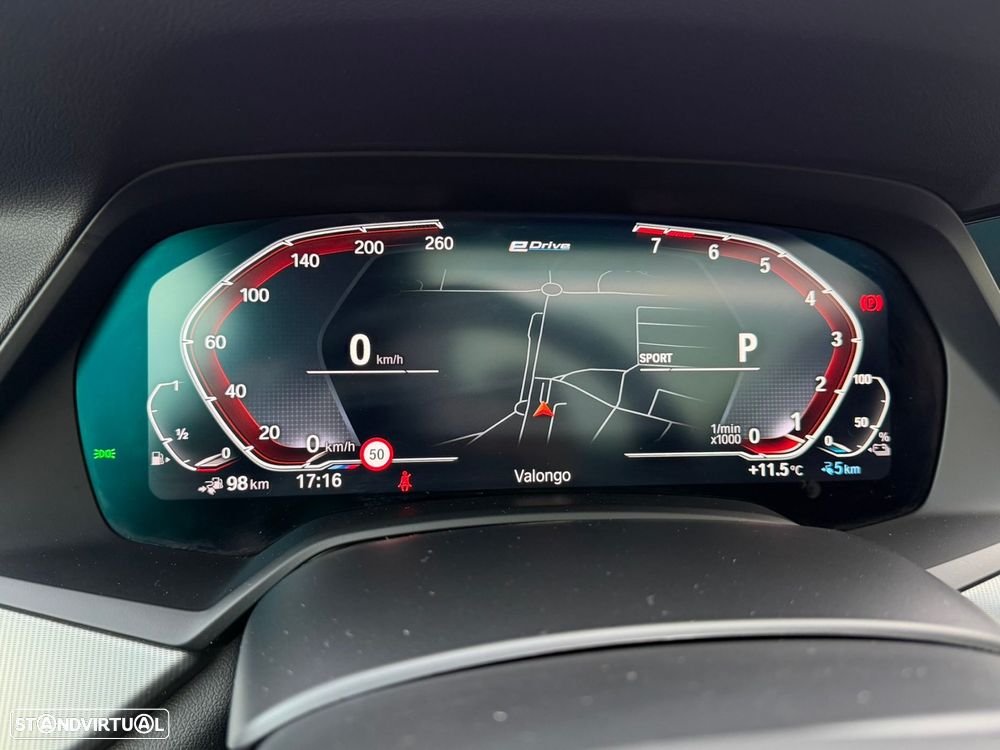 BMW X5 45 e xDrive Pack M - 34