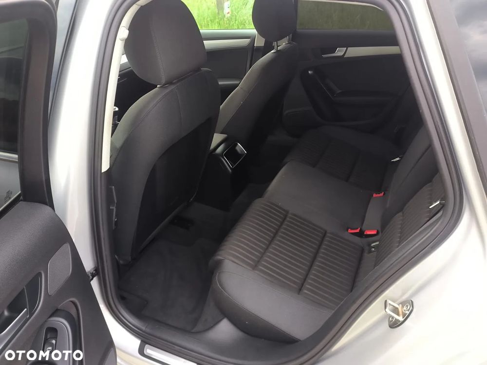 Audi A4 ver-avant-1-8-tfsi-ambiente - 17