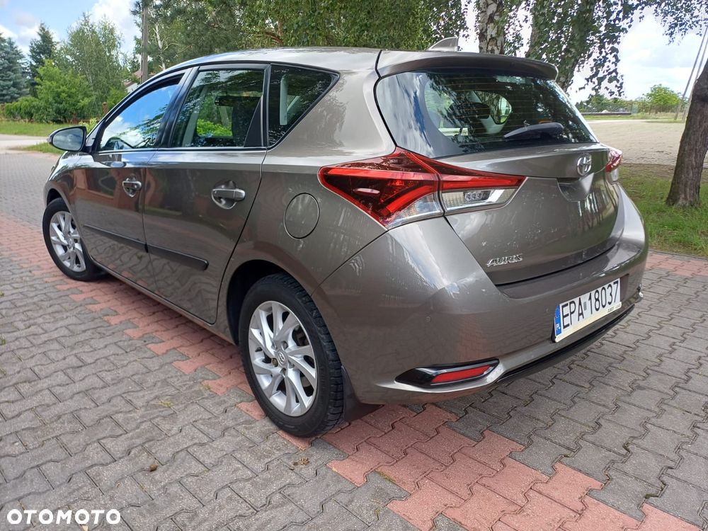 Toyota Auris 1.33 VVT-i Active - 33