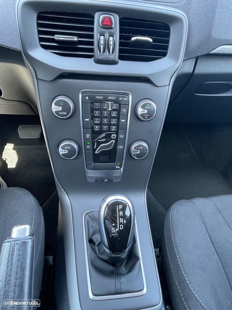 Volvo V40 Cross Country 1.6 D2 Kinetic Powershift - 23