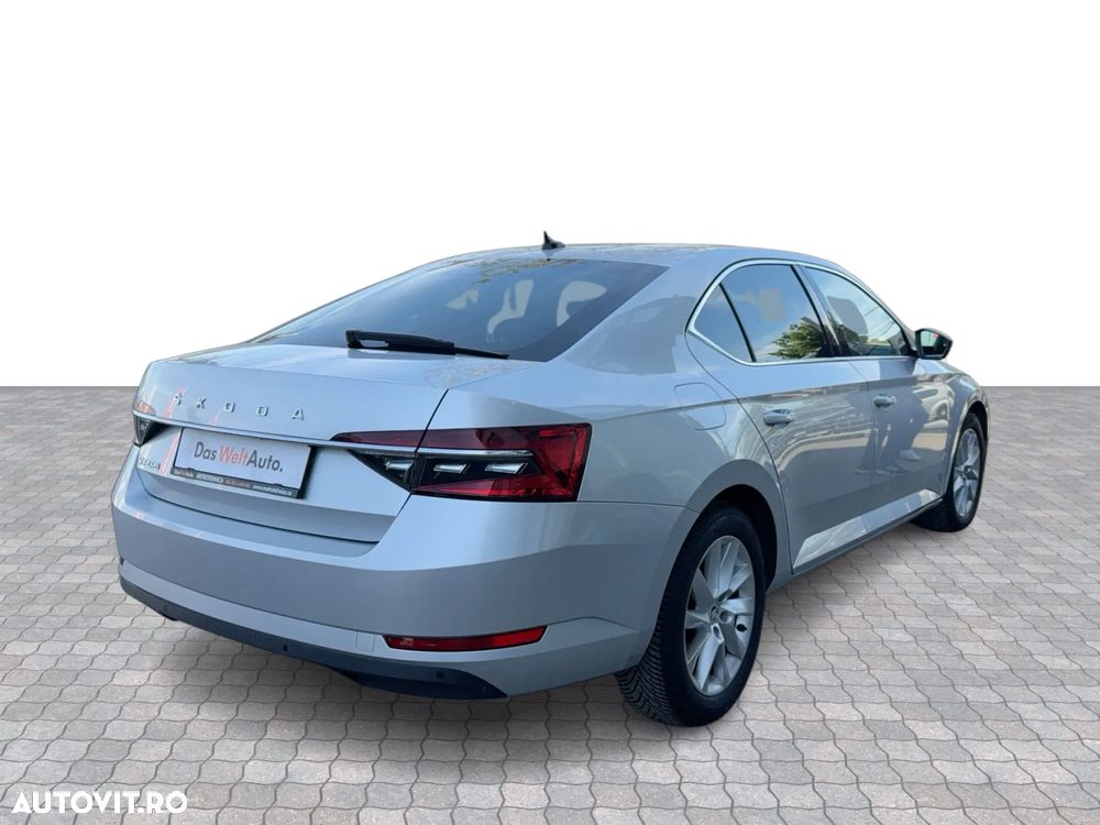Skoda Superb 2.0 TDI DSG Style - 5