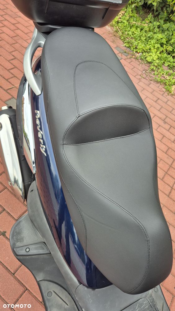 Piaggio Beverly - 12