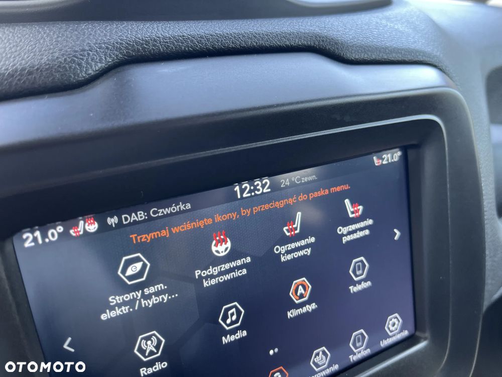 Jeep Renegade 1.5 T4 mHEV Limited FWD S&S DCT - 22
