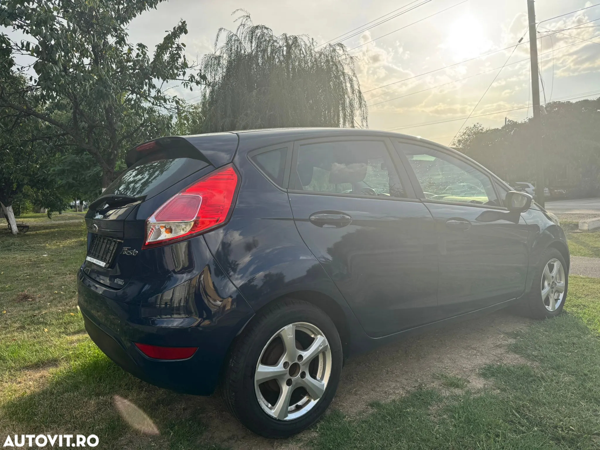Ford Fiesta 1.5 TDCi DPF Titanium - 6