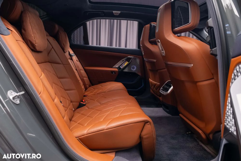 BMW i7 - 39