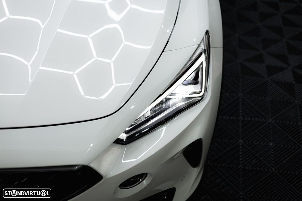Cupra Formentor 1.4 e-Hybrid Plus DSG - 17