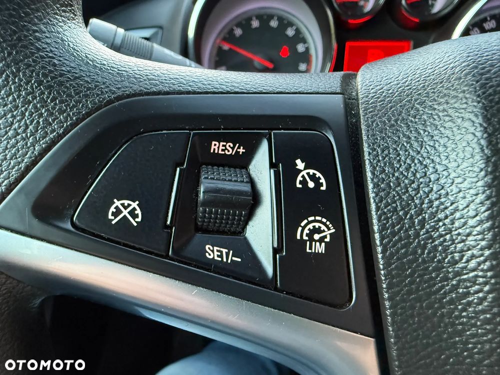 Opel Astra 1.6 Enjoy - 7