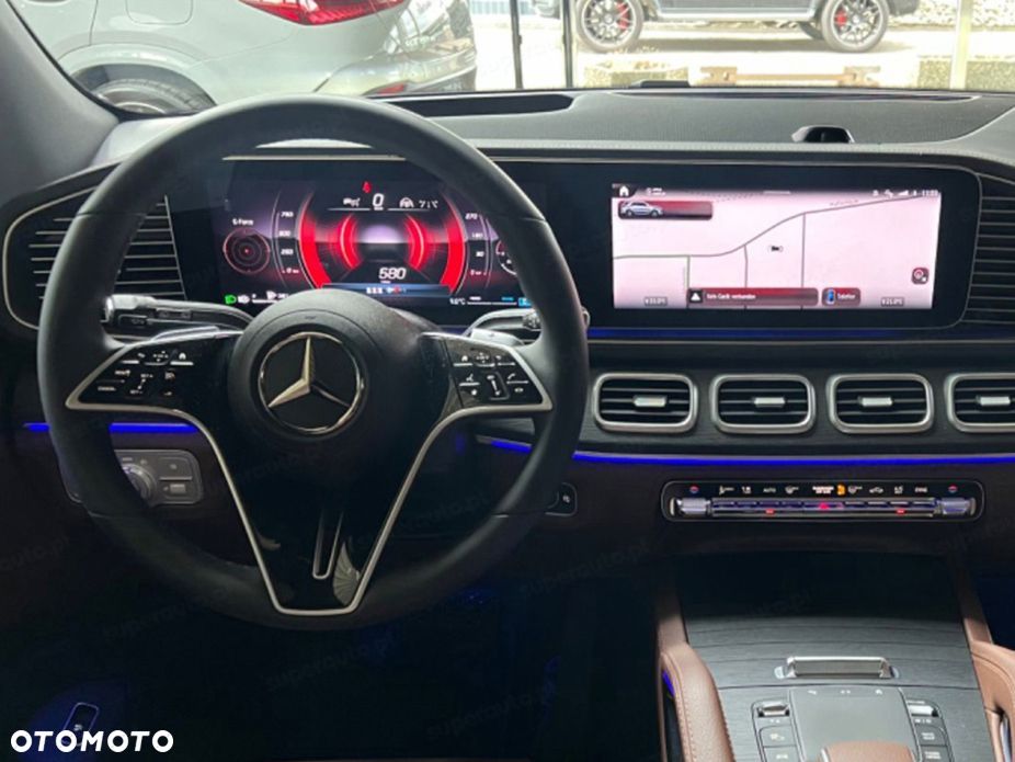 Mercedes-Benz GLE - 13