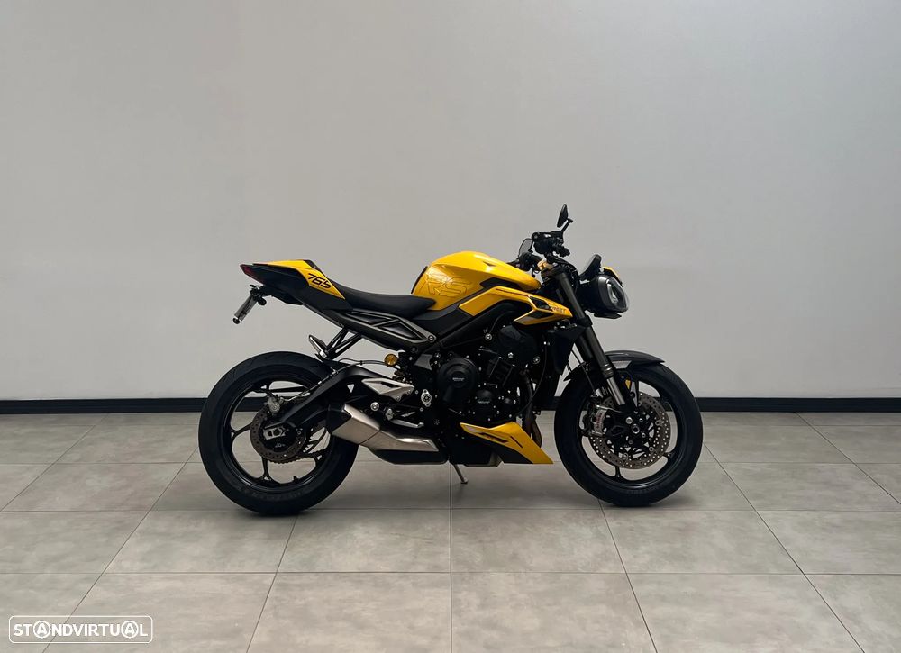 Triumph Street Triple 765 RS - 8