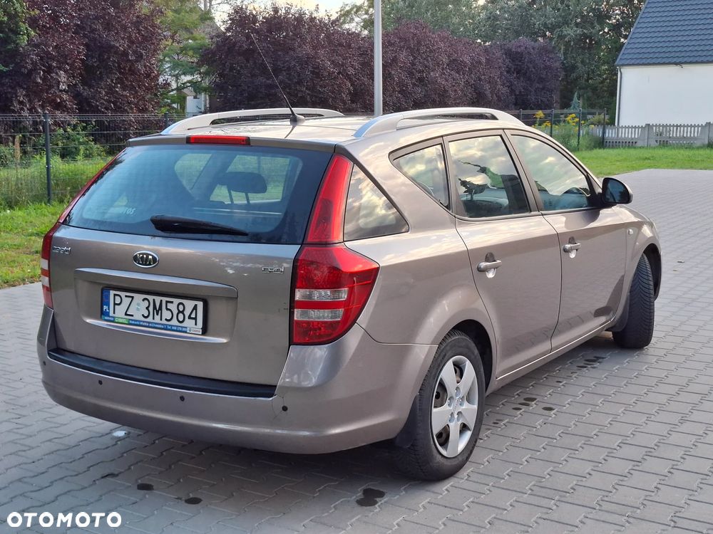 Kia Ceed 1.6 Crdi Optimum - 4