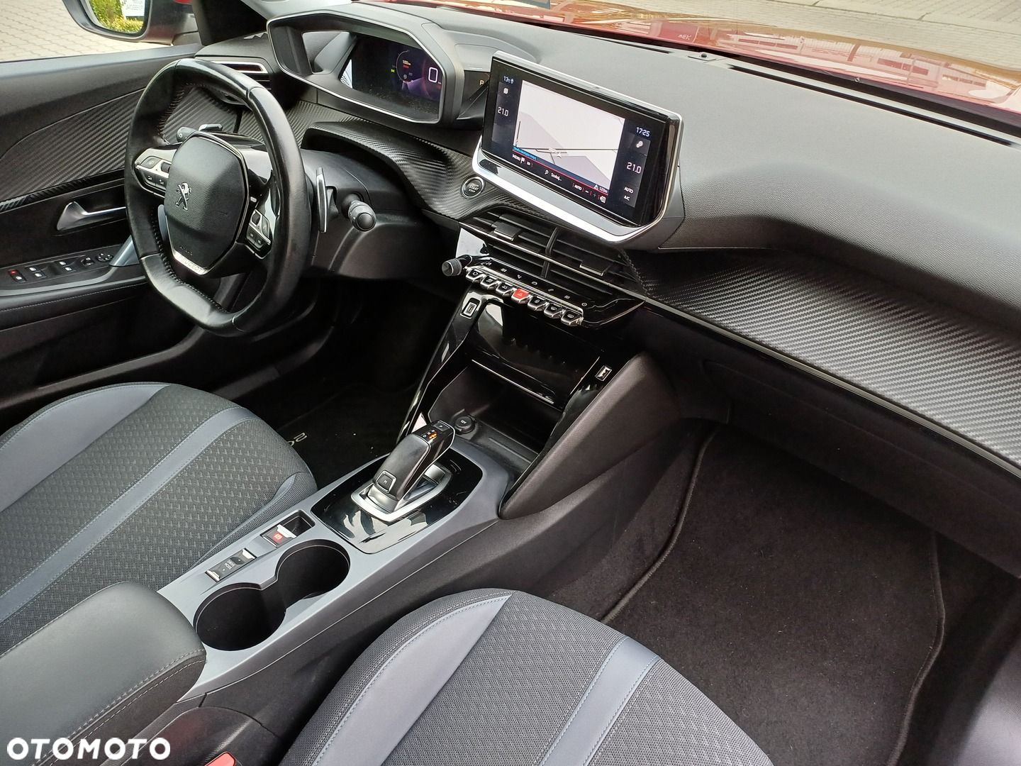 Peugeot 2008 - 13