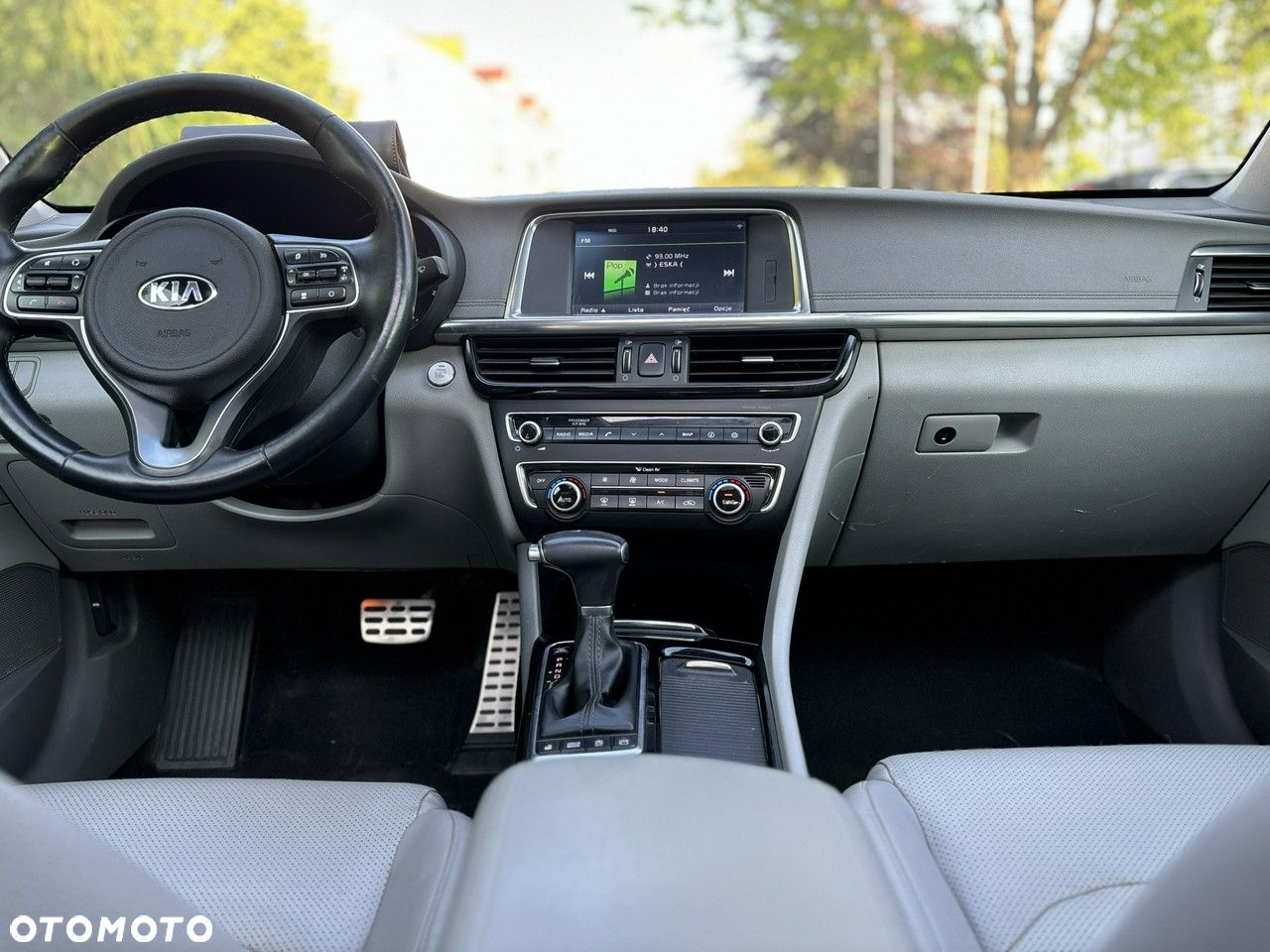Kia Optima - 30