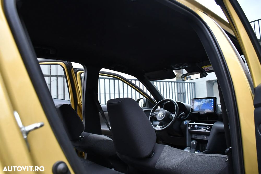 Toyota Yaris Cross 1.5 VVT-i AWD-i Premiere Edition - 12