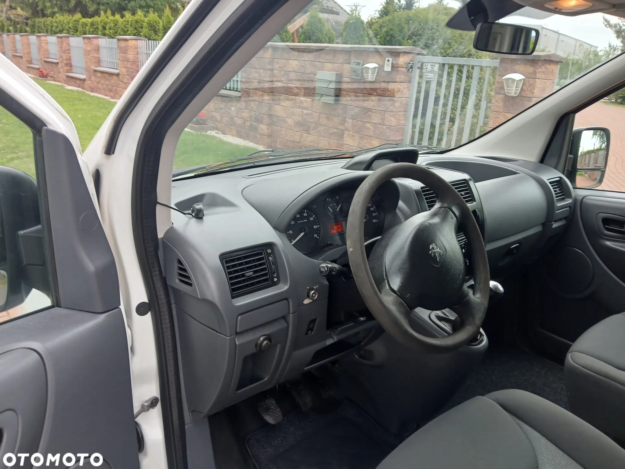 Peugeot EXPERT - 10