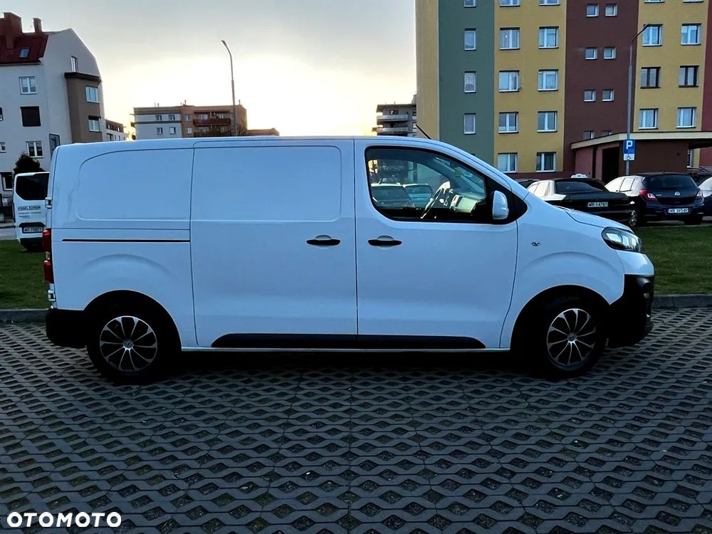 Opel VIVARO - 15