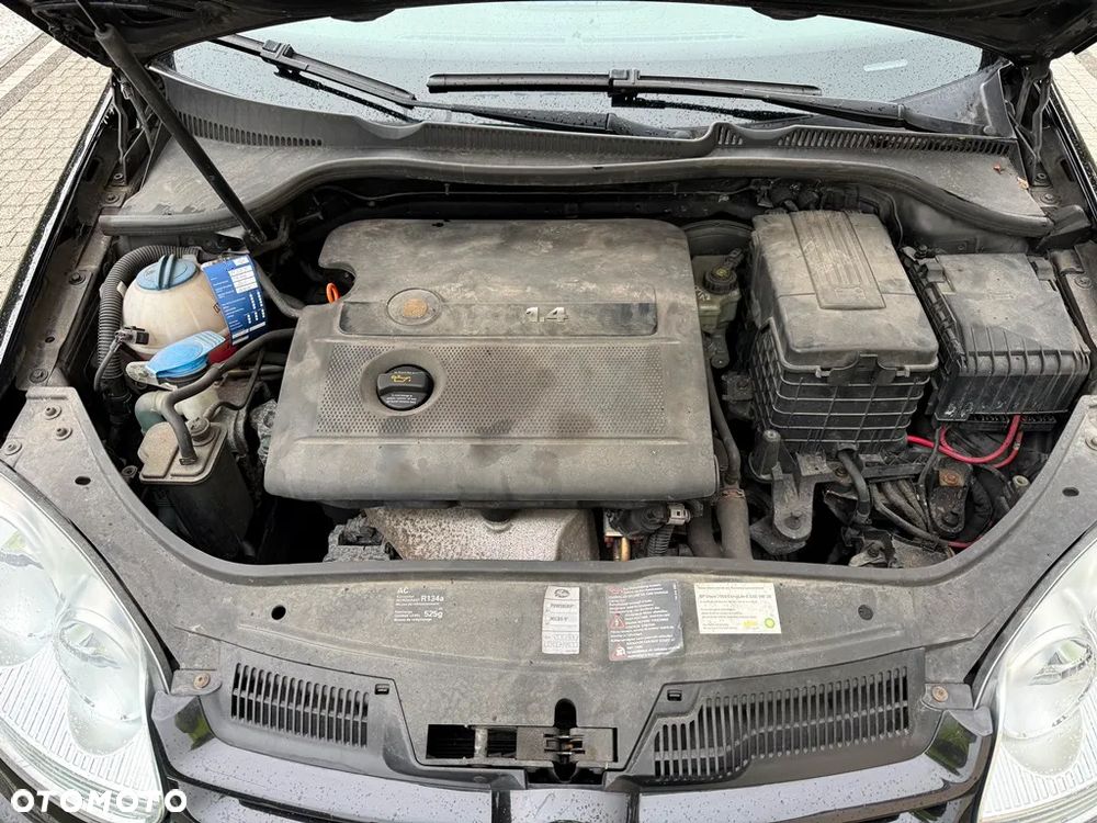 Volkswagen Golf 1.4 Goal - 35