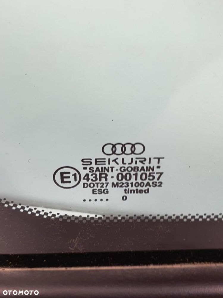 SZYBA KAROSERYJNA TYŁ LEWA AUDI A4 B5 SEDAN - 2