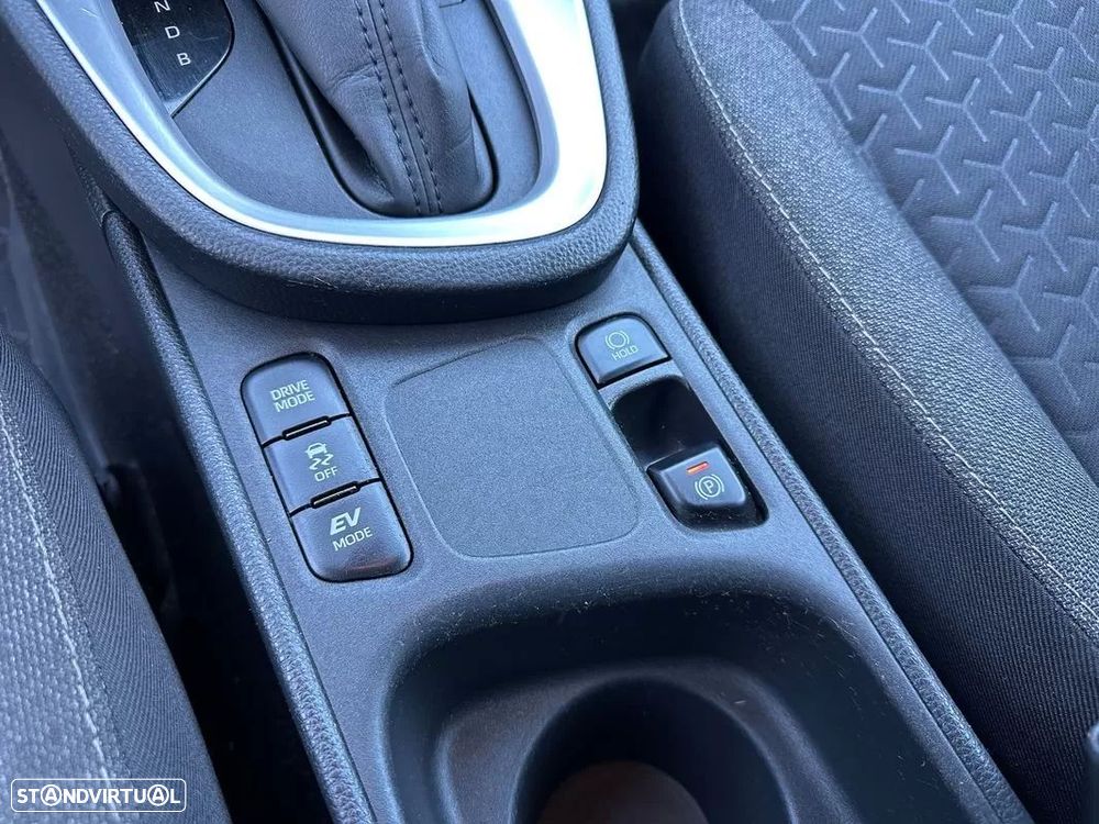 Toyota Yaris Cross 1.5 HDF Comfort Plus - 20