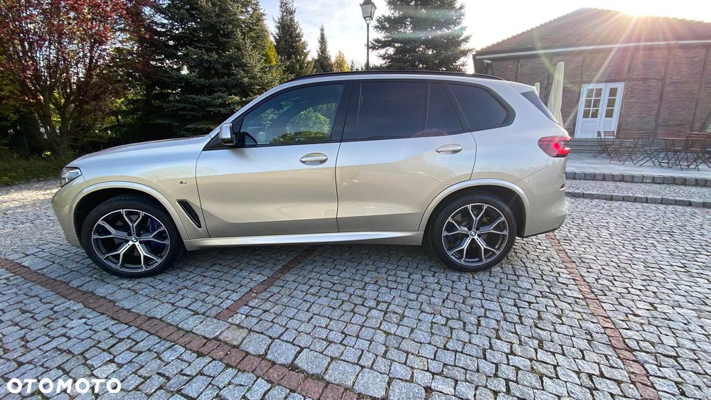 BMW X5 xDrive40i - 23