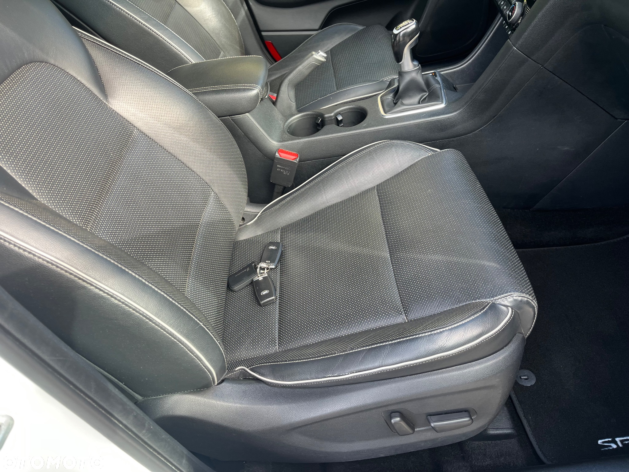 Kia Sportage 1.7 CRDI Business Line M 2WD - 17