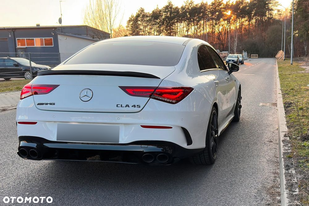 Mercedes-Benz CLA AMG 45 4-Matic 8G-DCT - 14
