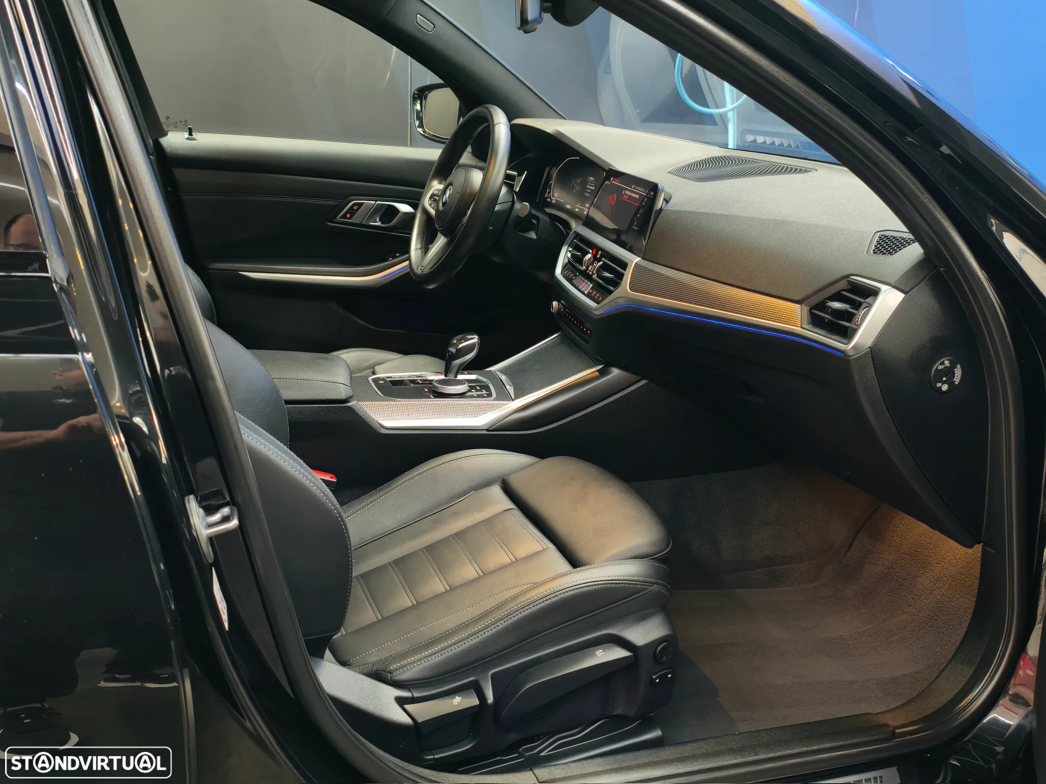 BMW 320 d Pack M Auto - 29