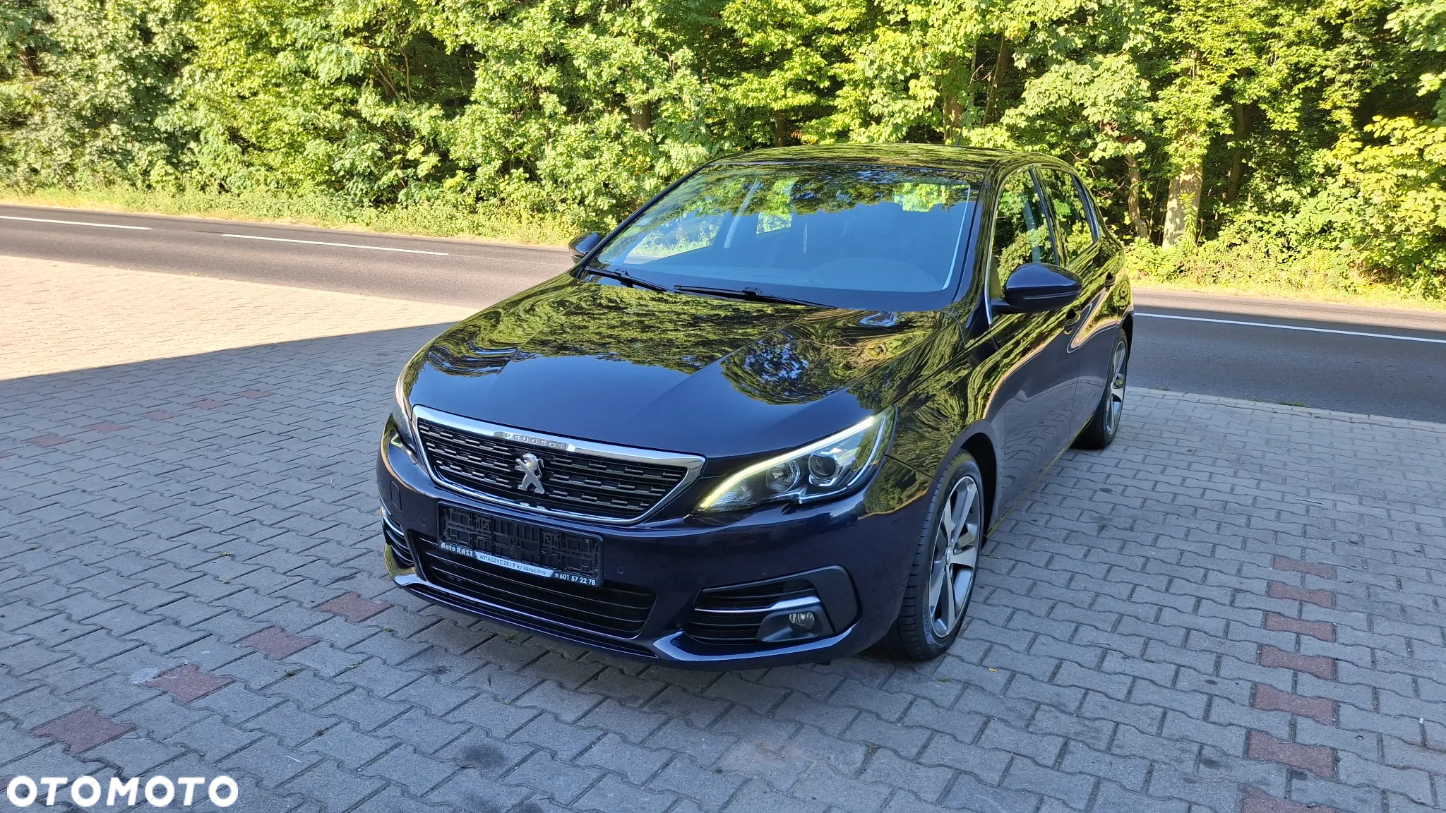 Peugeot 308 1.5 BlueHDi Allure Pack S&S EAT8 - 3
