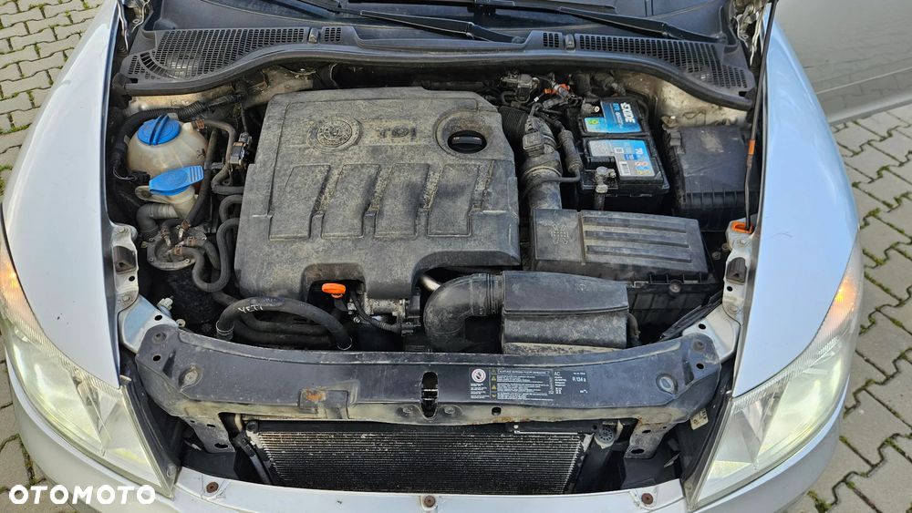 Skoda Octavia 1.6 TDI Active - 9