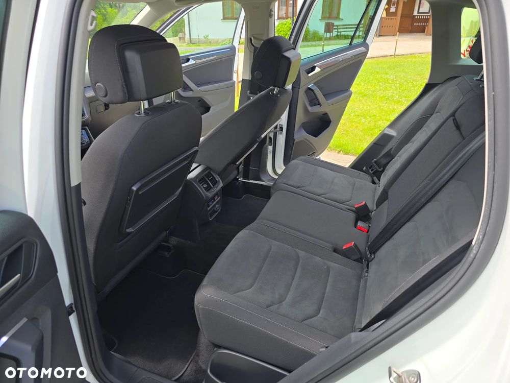 Volkswagen Tiguan 2.0 TDI SCR R-Line - 35