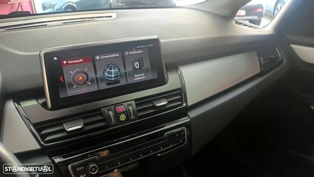 BMW 225xe Active Tourer Line Sport - 28