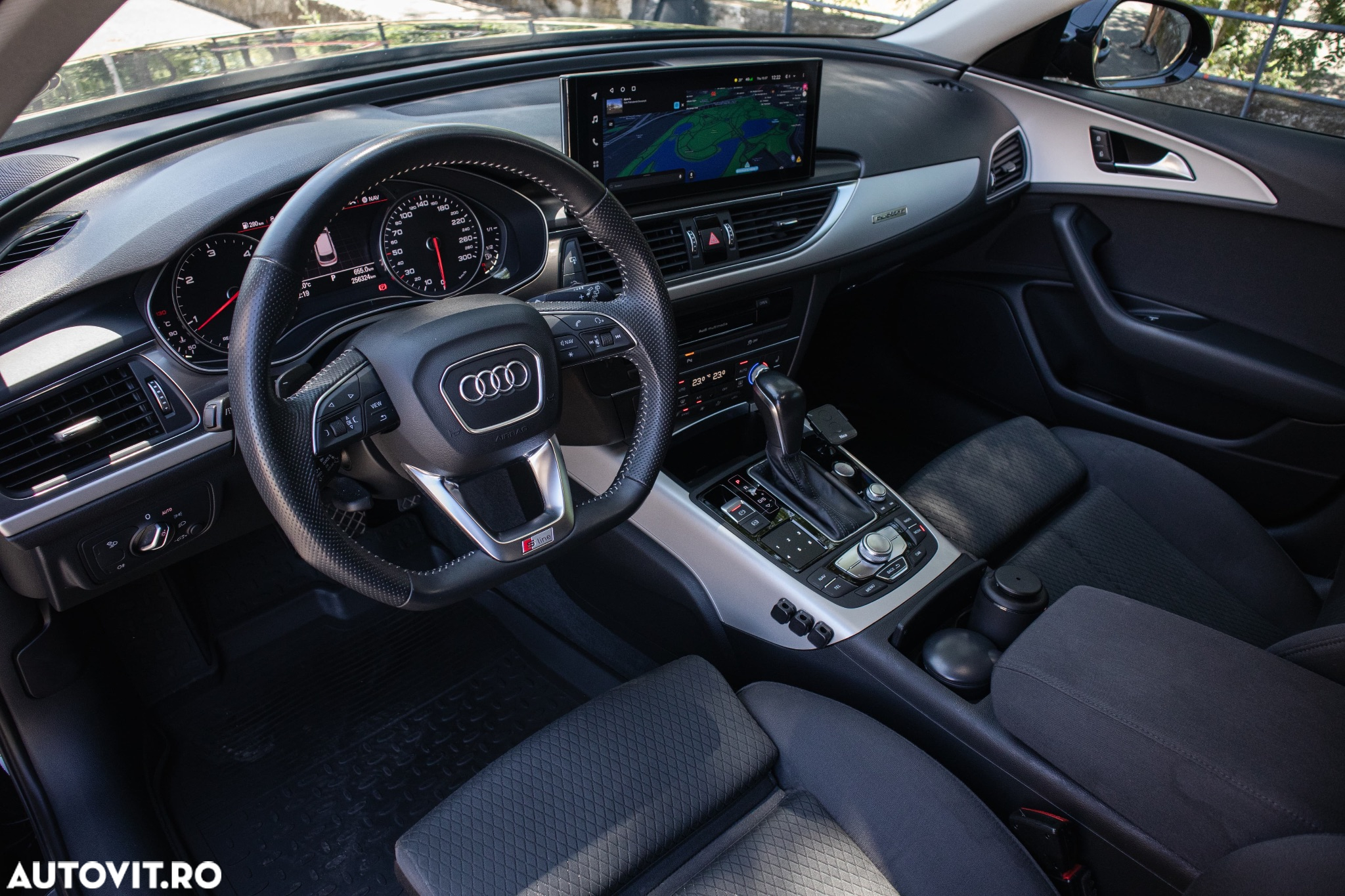 Audi A6 Avant 3.0 TDI quattro S tronic - 21