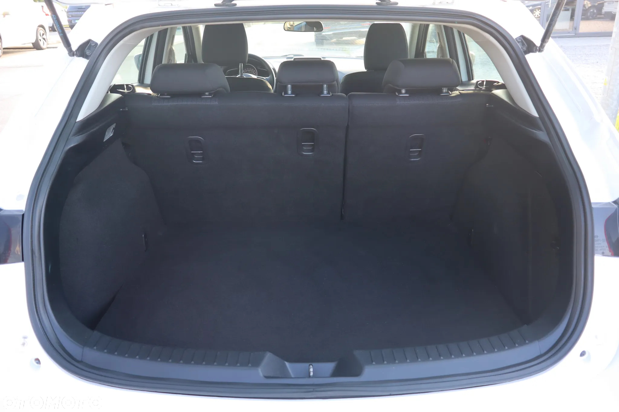 Mazda 3 - 16