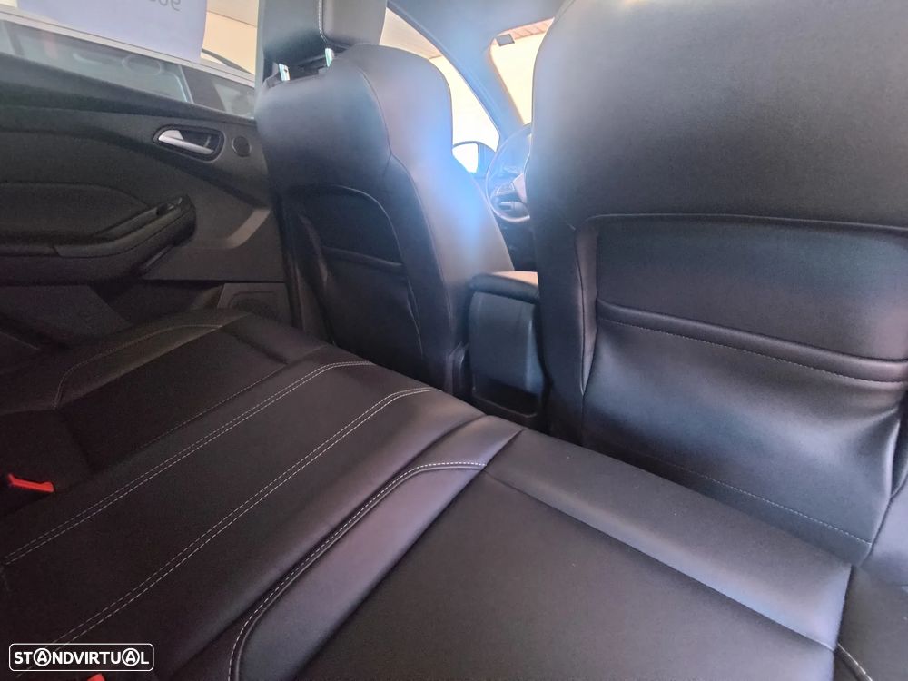Ford Focus 2.0 EcoBoost ST c/ Pack Pele Exclusiva - 20