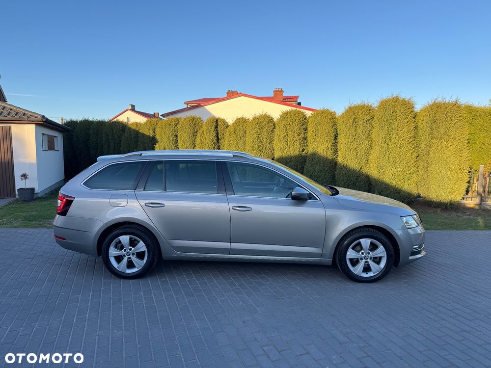Skoda Octavia 1.6 TDI Premium Edition - 15