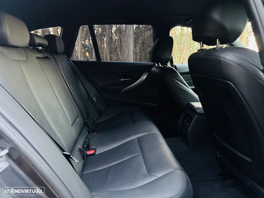 BMW 320 d Touring Auto Pack M - 36