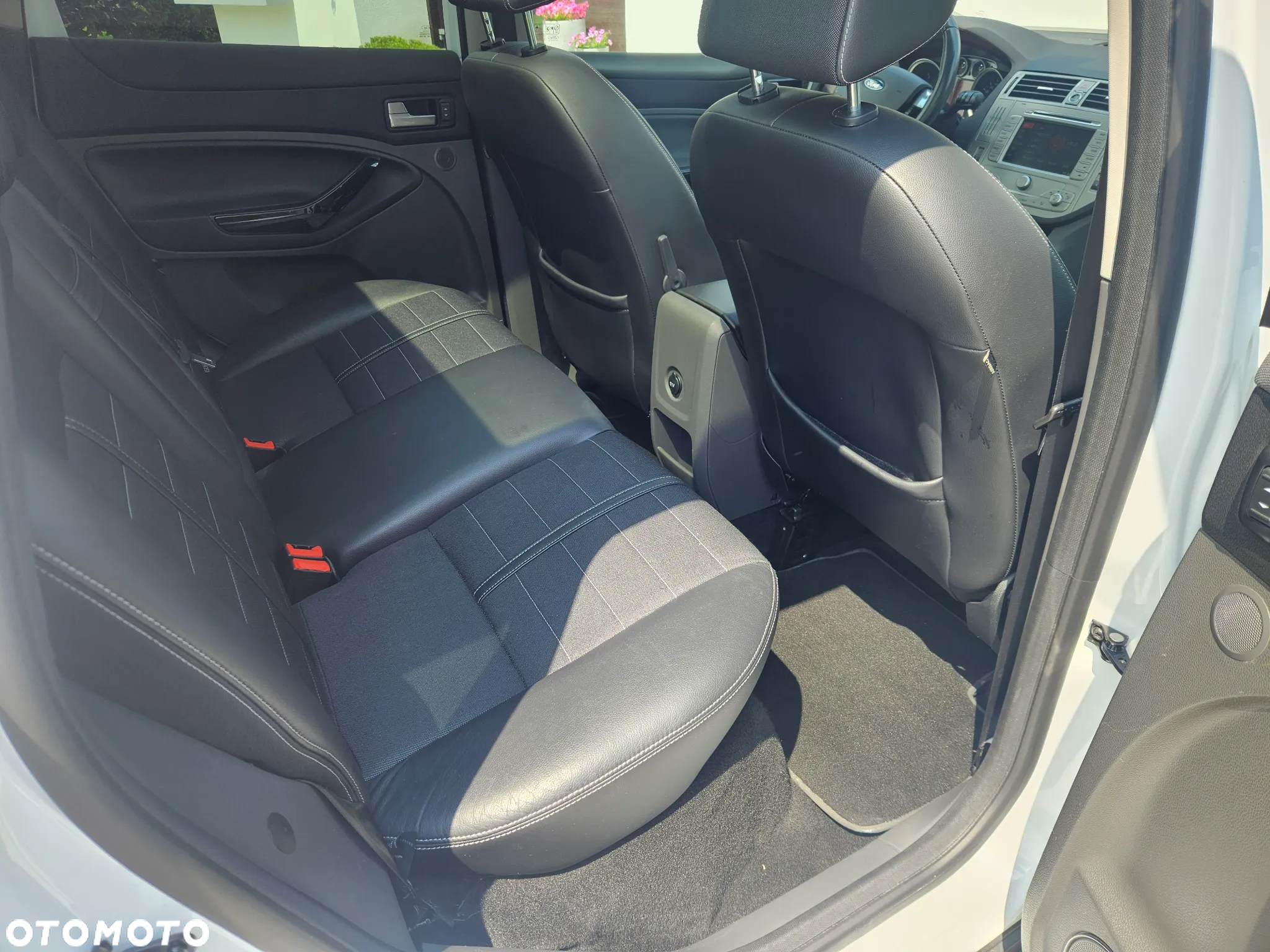 Ford Kuga 2.0 TDCi 4WD Titanium - 17