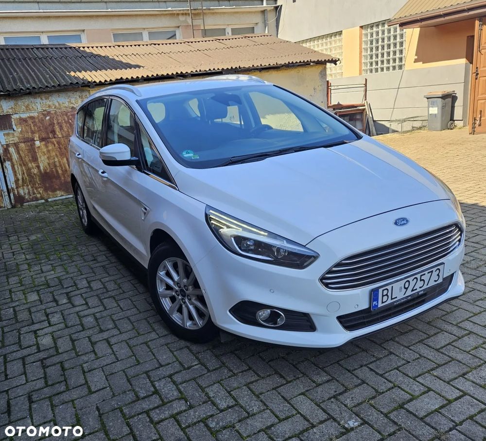 Ford S-Max 2.0 TDCi Titanium PowerShift - 6