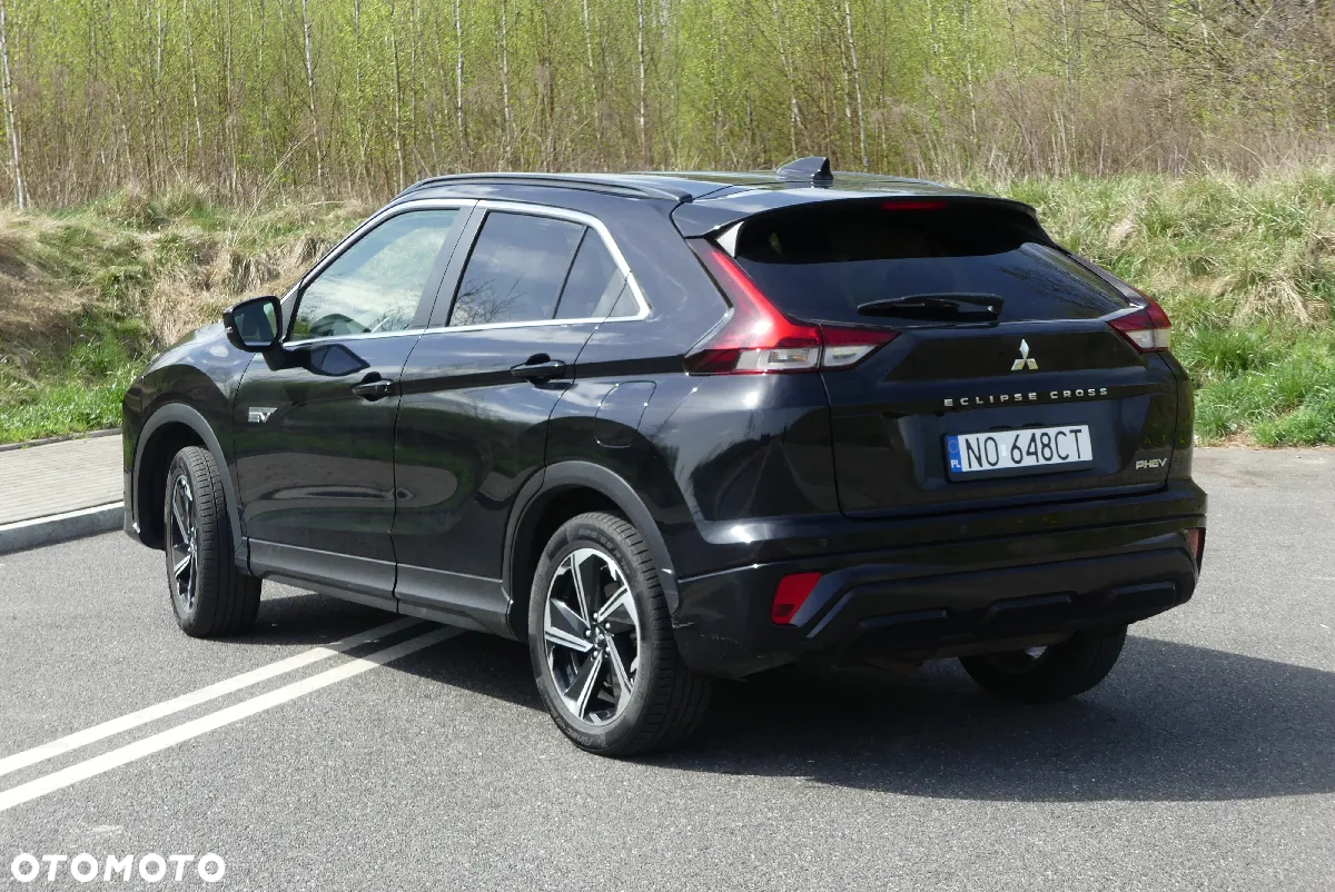 Mitsubishi Eclipse Cross Plug-In Hybrid 4WD Plus Select - 25